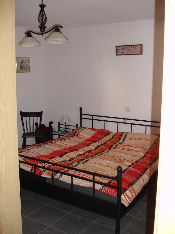 Appartement Haus Telisia à Klosterle am Arlberg Chambre photo